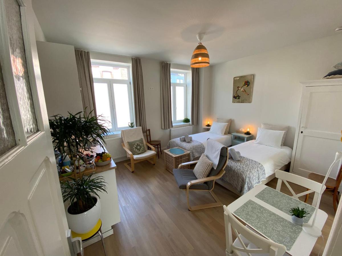 Logies-M Comfort Studios Inc Bikes B&B Oostende Exterior foto