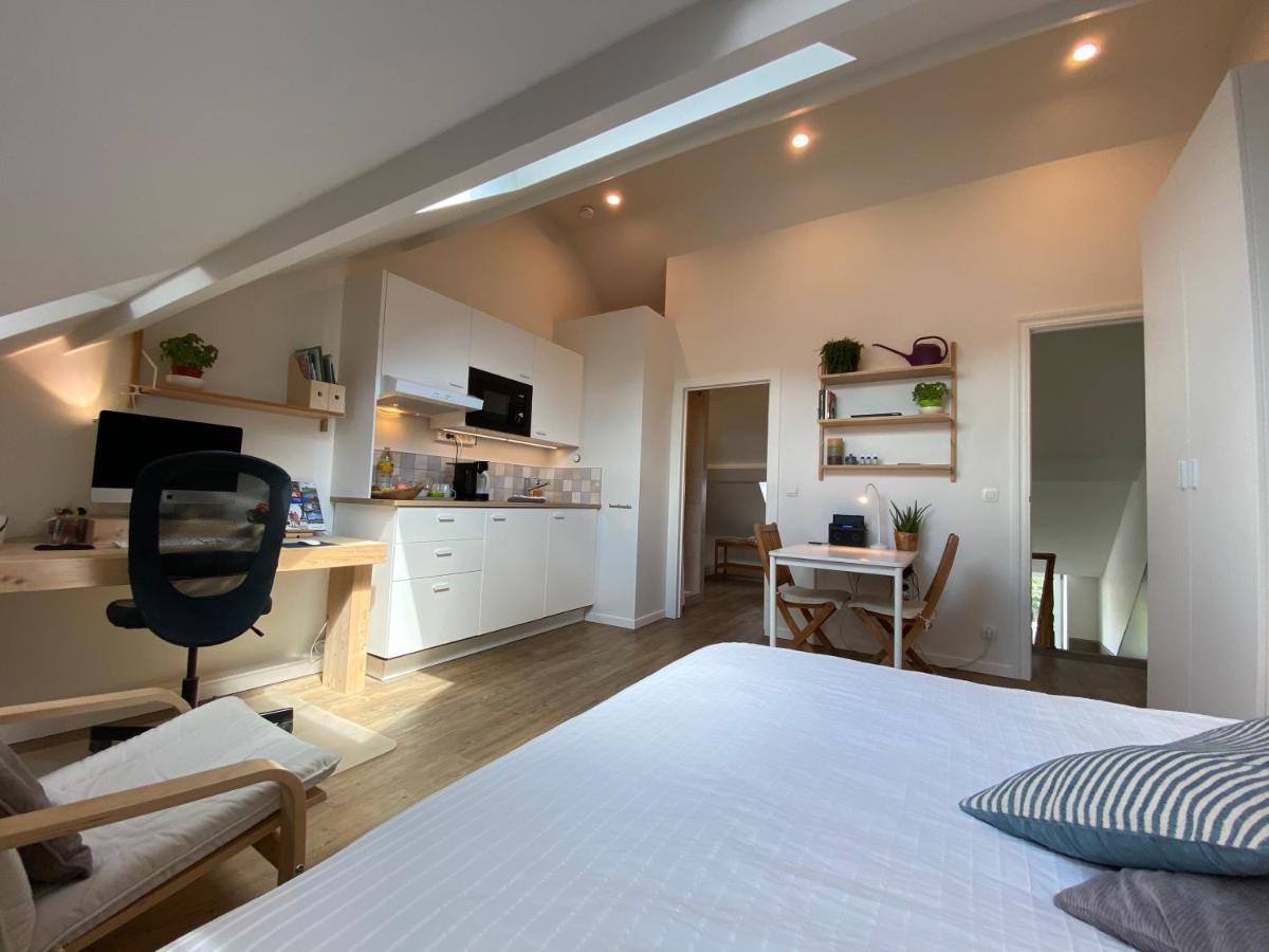 Logies-M Comfort Studios Inc Bikes B&B Oostende Exterior foto