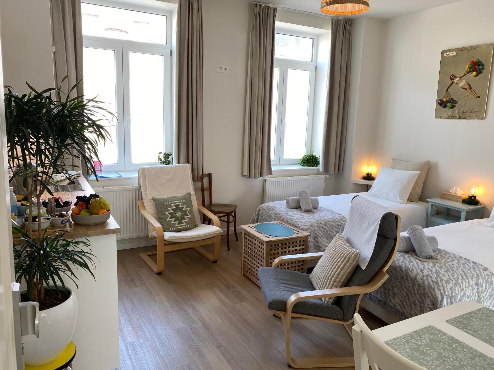 Logies-M Comfort Studios Inc Bikes B&B Oostende Exterior foto