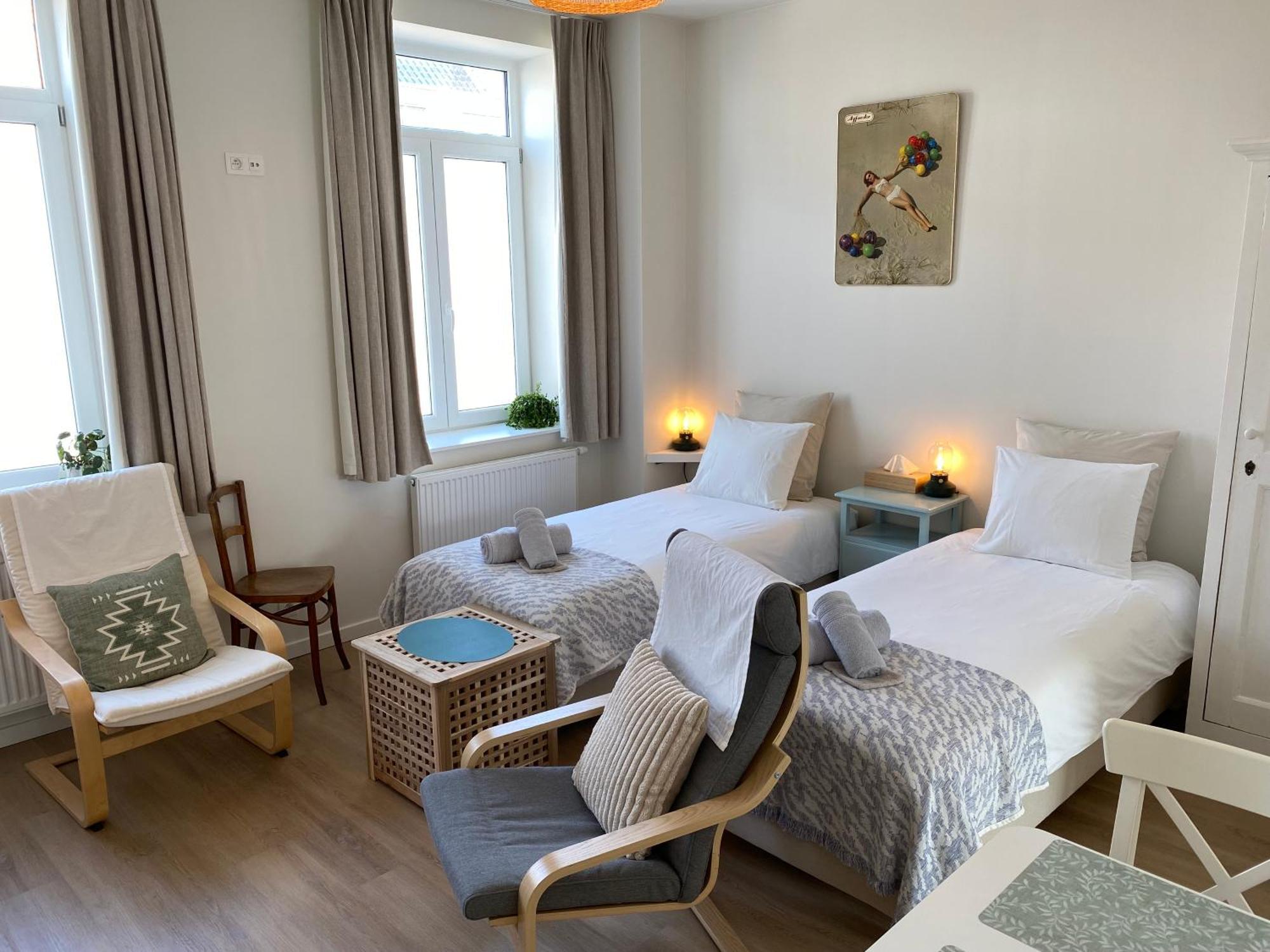 Logies-M Comfort Studios Inc Bikes B&B Oostende Exterior foto
